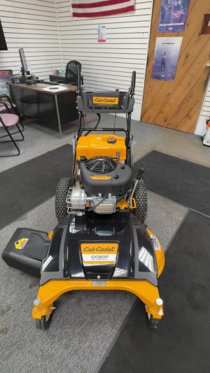 Cub Cadet CC800 Lawn Mower , 33'' deck